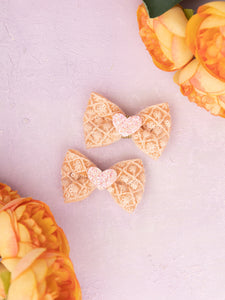 Heart Appliqued Bow Alligator Clips- Peach