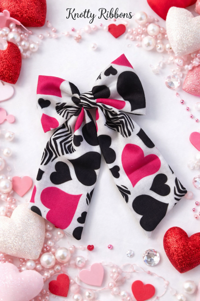 Big Hearts Bow Alligator Clip- White