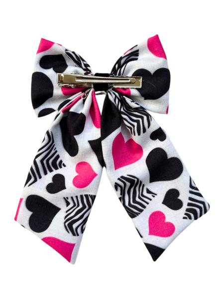 Big Hearts Bow Alligator Clip- White