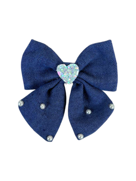 Heart and Pearl Embellished Bow Alligator Clip- Blue