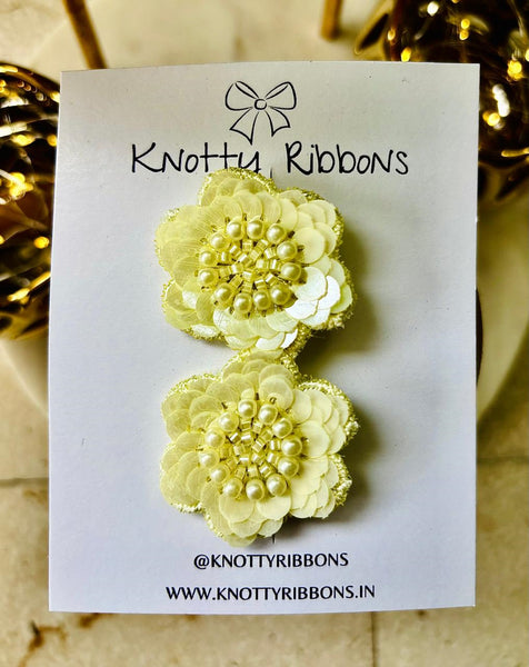 Set of 2 Beaded Floral Lace Hair Clips - Yellow