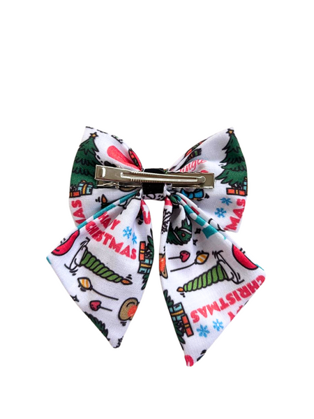 Christmas Reindeer Print Bow Alligator Clip- White