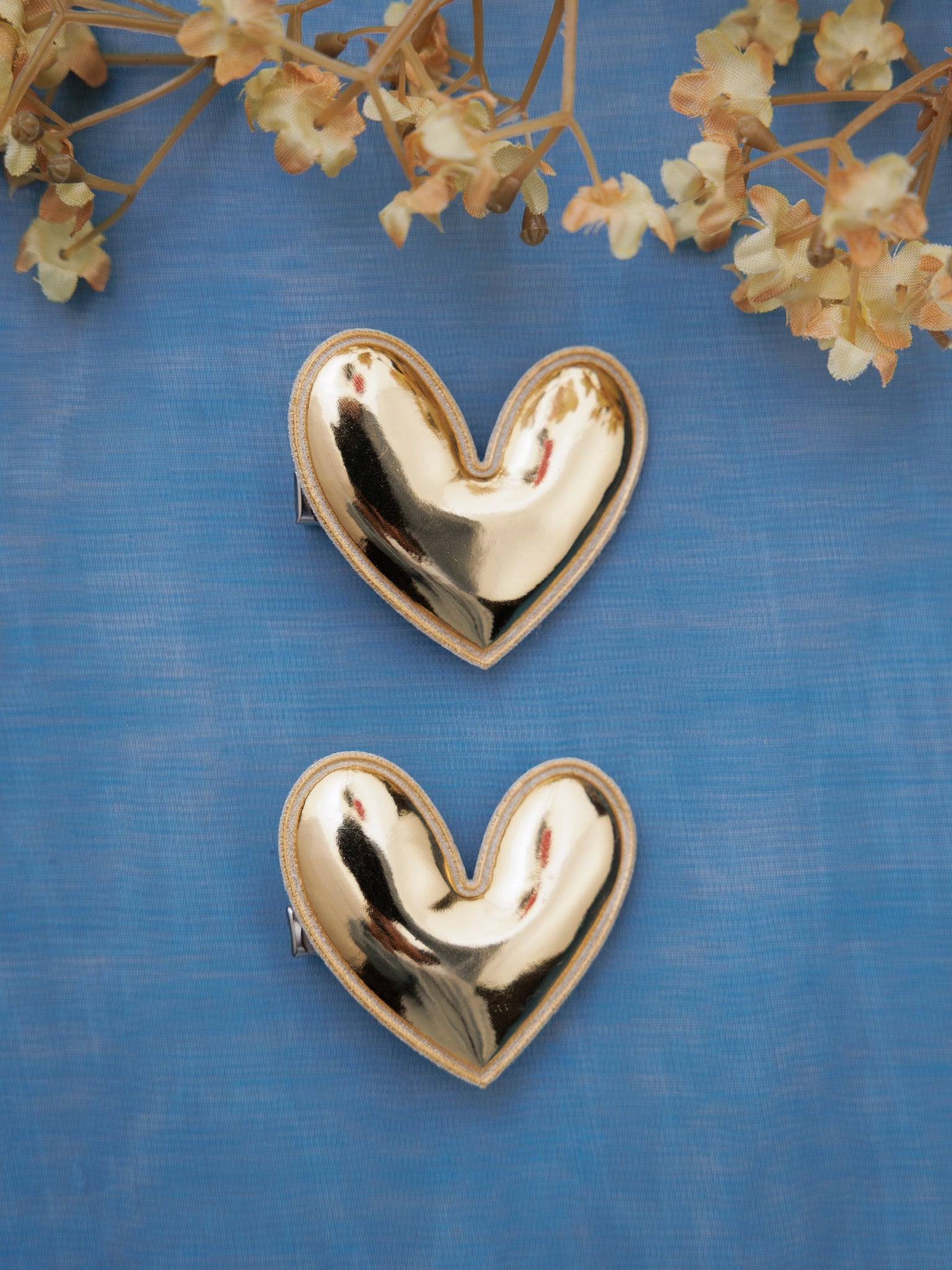 Set of 2 Heart of Chrome Alligator Hair Clips- Golden