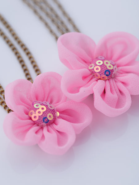 Mother & Daughter Duo Chain Bracelet with vibrant flower and Sequence Center - Pink