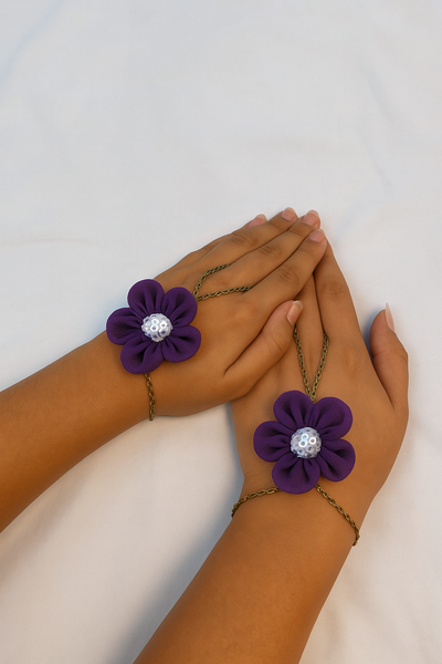 Mother & Daughter Duo Chain Bracelet with vibrant flower and Sequence Center - Purple